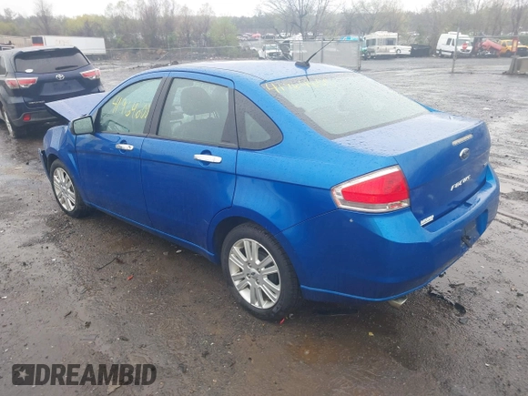 2011 Ford Focus SEL with VIN 1FAHP3HN5BW193929, listed as a IAAI auction lot 41964600 with 86,552 mi miles. Bid and sale history available at carsss.com. Image 3.