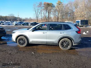 2025 Honda CR-V Hybrid Sport-L with VIN 5J6RS6H83SL001606, listed as a IAAI auction lot 41543847 with 722 mi miles. Bid and sale history available at carsss.com. Image 14.