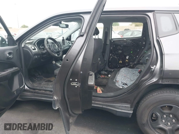 2018 Jeep Compass Sport with VIN 3C4NJCAB6JT502651, listed as a IAAI auction lot 42100724 with 84,238 mi miles and . Bid and sale history available at DreamBid. Image 8.