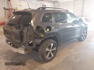 2022 Jeep Cherokee Limited z VIN 1C4PJMDX6ND531424, wystawiony jako IAAI lot #42334739 z przebiegiem 22 473 mil mil oraz . Historia ofert i sprzedaży dostępna na DreamBid. Obrazek 4.