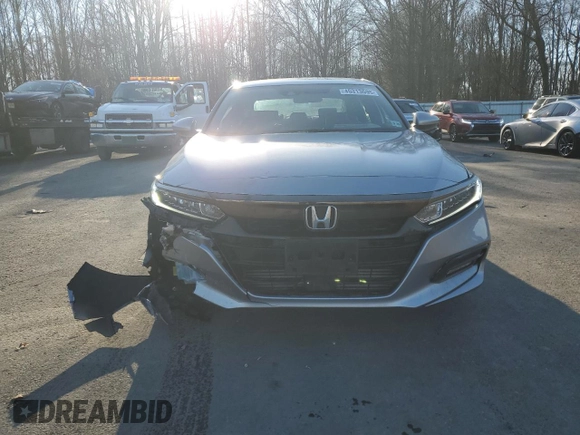 2020 Honda Accord Sport z VIN 1HGCV1F32LA125507, wystawiony jako Copart lot #45313695 z przebiegiem 78 837 mil mil oraz Szkoda całkowita • Salvage title. Historia ofert i sprzedaży dostępna na DreamBid. Obrazek 5.