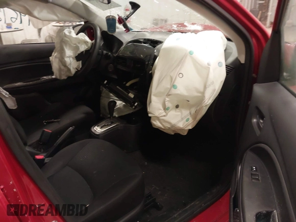 2020 Mitsubishi Mirage ES z VIN ML32F3FJXLHF00235, wystawiony jako IAAI lot #41961200 z przebiegiem 39 066 mil mil oraz . Historia ofert i sprzedaży dostępna na DreamBid. Obrazek 5.