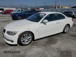 2013 BMW 3 Series 328i with VIN WBADW7C58DE732558, listed as a Copart auction lot 52032355 with 38,778 mi miles and Salvage Title. Bid and sale history available at carsss.com. Image 1.