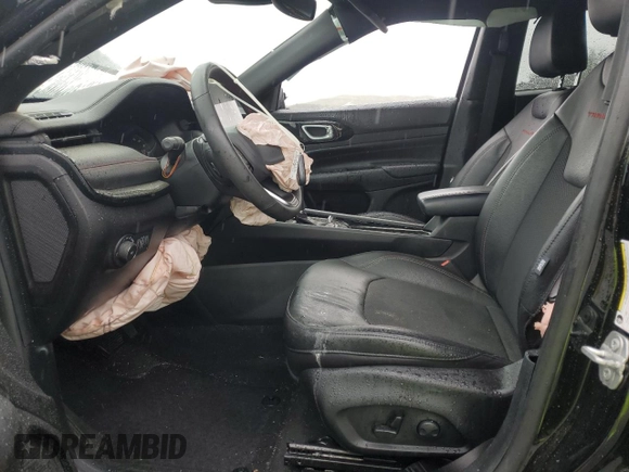 2024 Jeep Compass Trailhawk with VIN 3C4NJDDN6RT104623, listed as a Copart auction lot 57217045 with 15,306 mi miles and Salvage title. Bid and sale history available at DreamBid. Image 7.