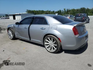 2017 Chrysler 300 Limited z VIN 2C3CCAAG7HH662028, wystawiony jako Copart lot #54516445 z przebiegiem 120 282 mil mil oraz Szkoda całkowita • Salvage title. Historia ofert i sprzedaży dostępna na DreamBid. Obrazek 2.