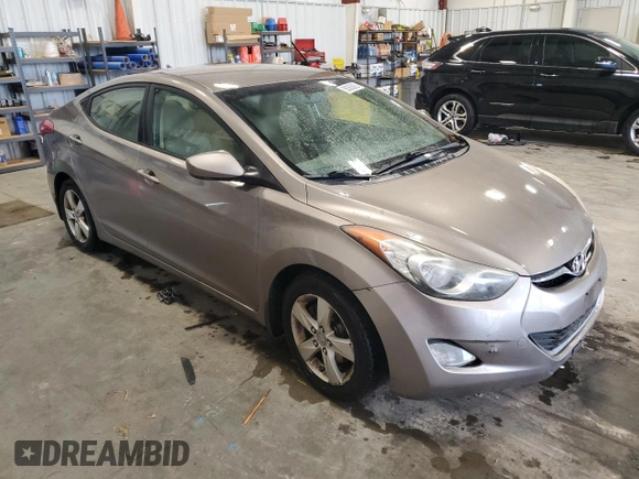 2012 Hyundai Elantra Limited z VIN 5NPDH4AE9CH141460, wystawiony jako Copart lot #58363825 z przebiegiem 138 407 mil mil oraz Czysty tytuł • Clean title. Historia ofert i sprzedaży dostępna na DreamBid. Obrazek 4.