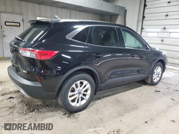2020 Ford Escape SE with VIN 1FMCU9G62LUC14514, listed as a Copart auction lot 54054055 with 20,849 mi miles and Salvage Title. Bid and sale history available at DreamBid. Image 3.