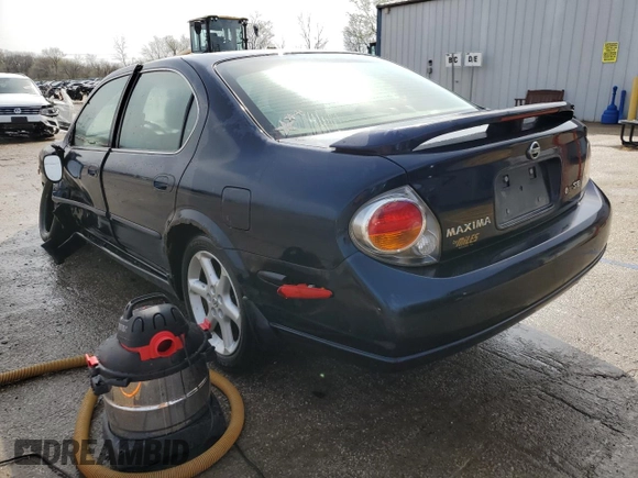 2002 Nissan Maxima GLE z VIN JN1DA31A52T301567, wystawiony jako Copart lot #51479115 z przebiegiem 122 327 mil mil oraz Szkoda całkowita • Salvage title. Historia ofert i sprzedaży dostępna na DreamBid. Obrazek 2.