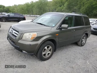 2006 Honda Pilot EX z VIN 5FNYF18446B027355, wystawiony jako Copart lot #57501605 z przebiegiem 169 738 mil mil oraz Szkody całkowita. Historia ofert i sprzedaży dostępna na DreamBid. Obrazek 1.