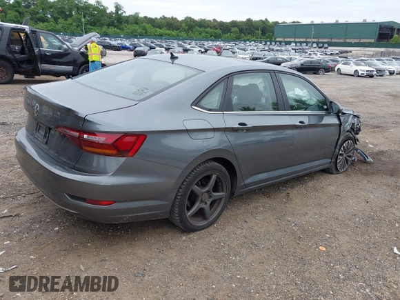 2019 Volkswagen Jetta S with VIN 3VWC57BU6KM197843, listed as a IAAI auction lot 42581482 with 133,607 mi miles and . Bid and sale history available at DreamBid. Image 4.