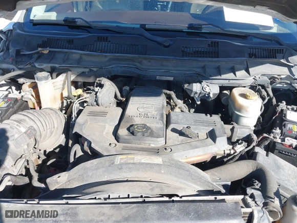 2015 Ram 2500 Laramie with VIN 3C6UR5NL4FG650906, listed as a IAAI auction lot 41657476 with 349,306 mi miles. Bid and sale history available at carsss.com. Image 10.