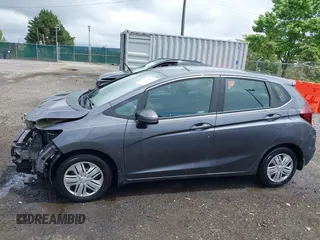 2019 Honda Fit LX z VIN 3HGGK5H42KM748117, wystawiony jako IAAI lot #42190794 z przebiegiem 54 614 mil mil oraz . Historia ofert i sprzedaży dostępna na DreamBid. Obrazek 15.