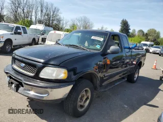 1997 Ford F-150 XL with VIN 1FTDX1863VKB12606, listed as a Copart auction lot 54605395 with 216,970 mi miles and Clean Title. Bid and sale history available at carsss.com. Image 1.