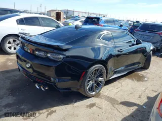 2022 Chevrolet Camaro ZL1 with VIN 1G1FK1R60N0118888, listed as a IAAI auction lot 41475426 with 6,944 mi miles. Bid and sale history available at carsss.com. Image 4.