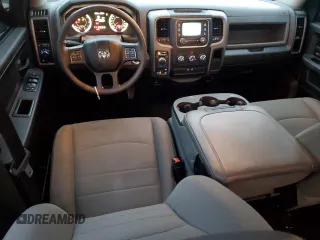 2018 Ram 1500 Express z VIN 3C6RR7KG0JG203510, wystawiony jako Copart lot #85862834 z przebiegiem 122 331 mil mil oraz Szkoda całkowita • Salvage title. Historia ofert i sprzedaży dostępna na DreamBid. Obrazek 8.