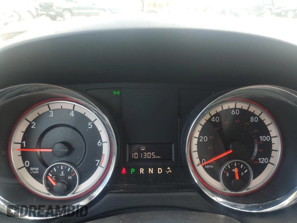 2014 Ram Cargo Van Tradesman with VIN 2C4JRGAG0ER400555, listed as a Copart auction lot 87909855 with 101,304 mi miles and Clean Title. Bid and sale history available at DreamBid. Image 9.