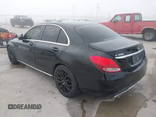 2018 Mercedes-Benz C 300 with VIN 55SWF4JB8JU234808, listed as a IAAI auction lot 41869594 with 220,883 mi miles and . Bid and sale history available at carsss.com. Image 3.