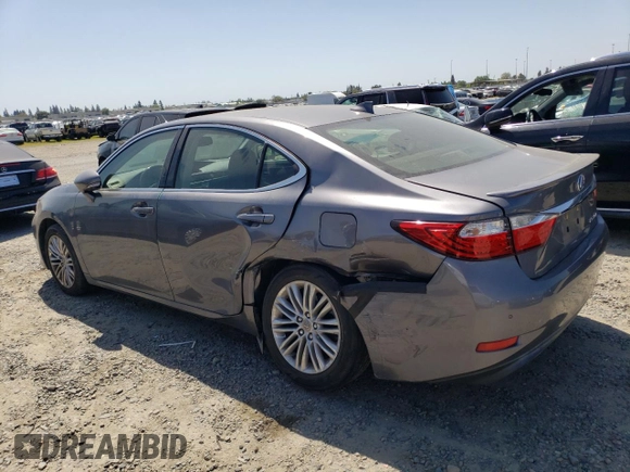 2015 Lexus ES 330 with VIN JTHBK1GG3F2158016, listed as a Copart auction lot 53477415 with 118,178 mi miles and Salvage title. Bid and sale history available at DreamBid. Image 2.