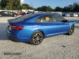 2022 Volkswagen Jetta Sport with VIN 3VWBM7BU1NM032298, listed as a Copart auction lot 85263704 with 32,327 mi miles and Non repairable. Bid and sale history available at DreamBid. Image 3.