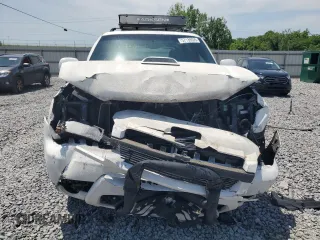 2003 Chevrolet Avalanche z VIN 3GNEK13T13G198218, wystawiony jako Copart lot #57139535 z przebiegiem 186 333 mil mil oraz Szkoda całkowita • Salvage title. Historia ofert i sprzedaży dostępna na DreamBid. Obrazek 5.