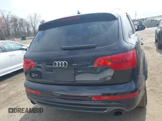 2013 Audi Q7 S line Prestige z VIN WA1DGAFE2DD014884, wystawiony jako IAAI lot #41899713 z przebiegiem 130 141 mil mil oraz . Historia ofert i sprzedaży dostępna na DreamBid. Obrazek 16.