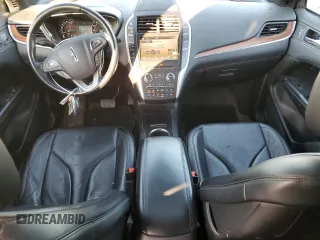 2018 Lincoln MKC Reserve with VIN 5LMCJ3C99JUL20653, listed as a Copart auction lot 43026625 with 61,199 mi miles and Salvage title. Bid and sale history available at DreamBid. Image 8.