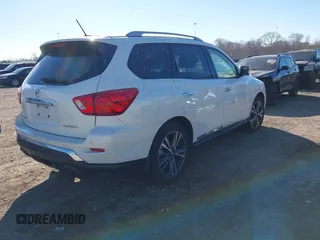 2018 Nissan Pathfinder SV with VIN 5N1DR2MN8JC618011, listed as a IAAI auction lot 41482884 with 113,915 mi miles. Bid and sale history available at carsss.com. Image 4.