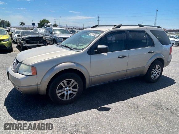 2005 Ford Freestyle SE with VIN 1FMZK01195GA75914, listed as a Copart auction lot 62560335 with Not provided miles and Salvage title. Bid and sale history available at DreamBid. Image 1.