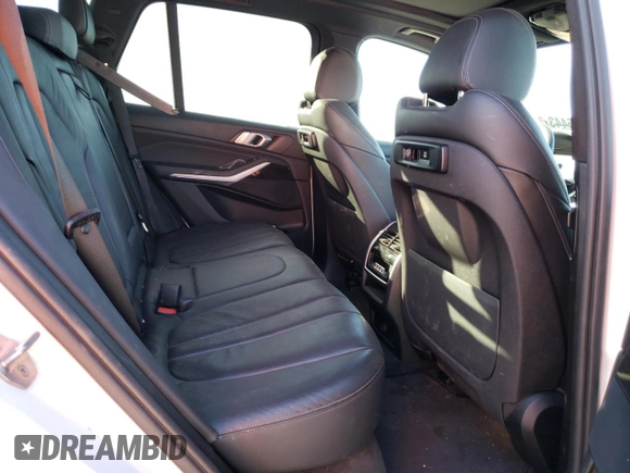 2019 BMW X5 xDrive40i with VIN 5UXCR6C57KLK89021, listed as a Copart auction lot 37425443 with 52,882 mi miles. Bid and sale history available at carsss.com. Image 10.