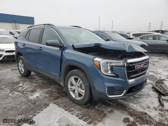 2024 GMC Terrain SLE with VIN 3GKALTEG7RL211171, listed as a Copart auction lot 43121765 with 11,042 mi miles and Clean Title. Bid and sale history available at carsss.com. Image 4.