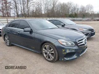2014 Mercedes-Benz E 350 Sport с VIN WDDHF5KB2EA856839, выставлен на аукционе IAAI как лот 41752903 с пробегом 133 806 миль миль и . История ставок и продаж доступна на DreamBid. Изображение 1.