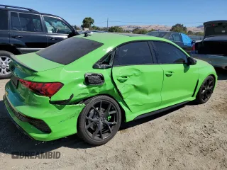 2024 Audi RS 3 z VIN WUAG4DGY9RA900847, wystawiony jako Copart lot #67999104 z przebiegiem 4017 mil mil oraz Szkody całkowita. Historia ofert i sprzedaży dostępna na DreamBid. Obrazek 3.
