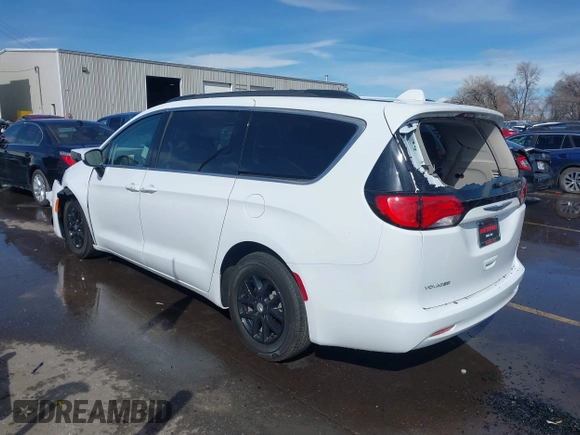 2020 Chrysler Voyager LXi z VIN 2C4RC1DG3LR266103, wystawiony jako IAAI lot #41735356 z przebiegiem 60 481 mil mil oraz . Historia ofert i sprzedaży dostępna na DreamBid. Obrazek 3.