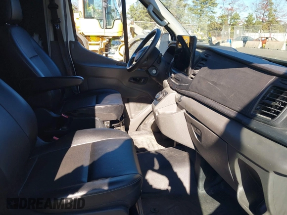 2022 Ford E-Transit Cargo with VIN 1FTBW9CK0NKA50238, listed as a IAAI auction lot 40785590 with 38,944 mi miles. Bid and sale history available at carsss.com. Image 5.