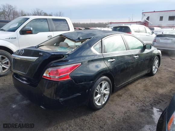 2013 Nissan Altima 2.5 SV with VIN 1N4AL3AP5DC914490, listed as a IAAI auction lot 41595428 with 73,393 mi miles. Bid and sale history available at carsss.com. Image 4.