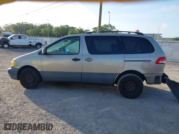 2003 Toyota Sienna CE with VIN 4T3ZF19C23U534111, listed as a IAAI auction lot 41951281 with 281,361 mi miles. Bid and sale history available at carsss.com. Image 14.