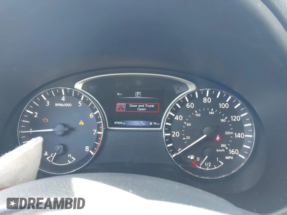 2016 Nissan Altima S with VIN 1N4AL3AP4GC179313, listed as a IAAI auction lot 41474600 with 97,929 mi miles and . Bid and sale history available at carsss.com. Image 7.
