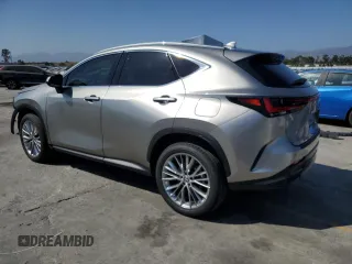 2025 Lexus NX 350h Premium with VIN 2T2GKCEZ3SC040255, listed as a Copart auction lot 61875955 with 2,888 mi miles and Salvage title. Bid and sale history available at DreamBid. Image 2.