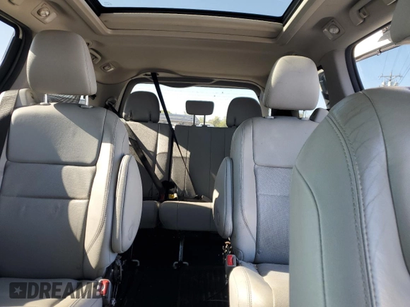 2017 Toyota Sienna XLE Auto Access Seat with VIN 5TDYZ3DC7HS810930, listed as a Copart auction lot 51924515 with 184,345 mi miles and Salvage title. Bid and sale history available at DreamBid. Image 10.