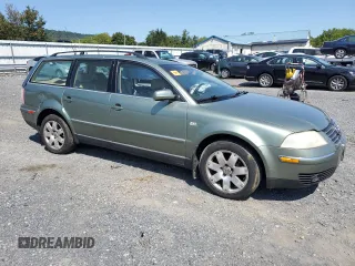 2003 Volkswagen Passat GLX z VIN WVWYH63B23E326238, wystawiony jako Copart lot #70220704 z przebiegiem 167 857 mil mil oraz Szkoda całkowita • Salvage title. Historia ofert i sprzedaży dostępna na DreamBid. Obrazek 4.