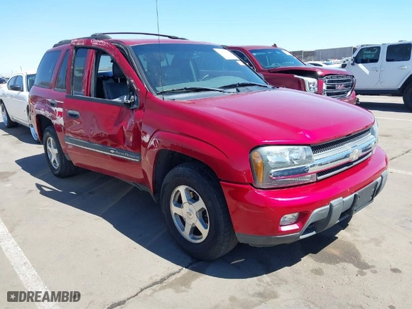 2002 Chevrolet TrailBlazer LS with VIN 1GNDT13SX22139403, listed as a IAAI auction lot 41862016 with 141,018 mi miles. Bid and sale history available at carsss.com. Image 1.
