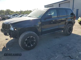 2008 Jeep Grand Cherokee Laredo with VIN 1J8GR48KX8C102393, listed as a Copart auction lot 69696834 with 173,049 mi miles and Salvage Title. Bid and sale history available at carsss.com. Image 1.
