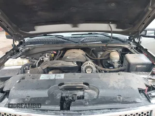 2006 Chevrolet Silverado 1500 LT2 with VIN 1GCEK19B16Z281949, listed as a IAAI auction lot 41557243 with 218,409 mi miles. Bid and sale history available at carsss.com. Image 10.