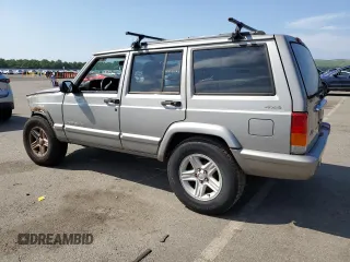 2000 Jeep Cherokee Limited with VIN 1J4FF68S4YL260990, listed as a Copart auction lot 70560674 with 265,934 mi miles and Non Repairable. Bid and sale history available at carsss.com. Image 2.