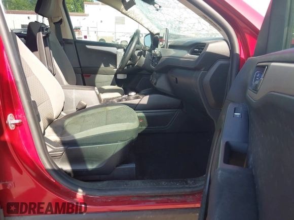 2020 Ford Escape SE with VIN 1FMCU0G62LUB94518, listed as a IAAI auction lot 42059244 with 62,543 mi miles and . Bid and sale history available at DreamBid. Image 5.