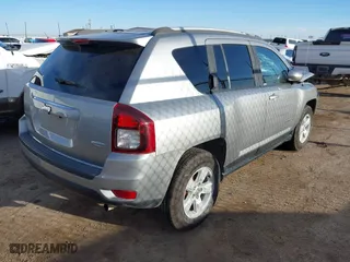 2016 Jeep Compass High Altitude Edition with VIN 1C4NJCEA1GD773763, listed as a IAAI auction lot 41601105 with 113,813 mi miles. Bid and sale history available at carsss.com. Image 4.