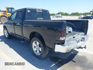 2012 Ram 1500 Big Horn z VIN 1C6RD6GT5CS224170, wystawiony jako IAAI lot #41644272 z przebiegiem 181 504 mil mil oraz . Historia ofert i sprzedaży dostępna na DreamBid. Obrazek 3.