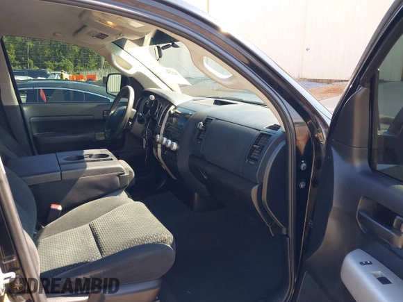 2012 Toyota Tundra z VIN 5TFRY5F17CX127160, wystawiony jako IAAI lot #42256016 z przebiegiem 203 648 mil mil oraz . Historia ofert i sprzedaży dostępna na DreamBid. Obrazek 5.