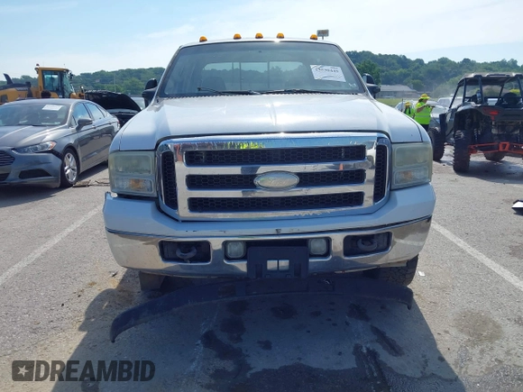 2005 Ford F-250 XL with VIN 1FTSW21PX5ED20841, listed as a IAAI auction lot 42530445 with 208,642 mi miles and . Bid and sale history available at DreamBid. Image 11.
