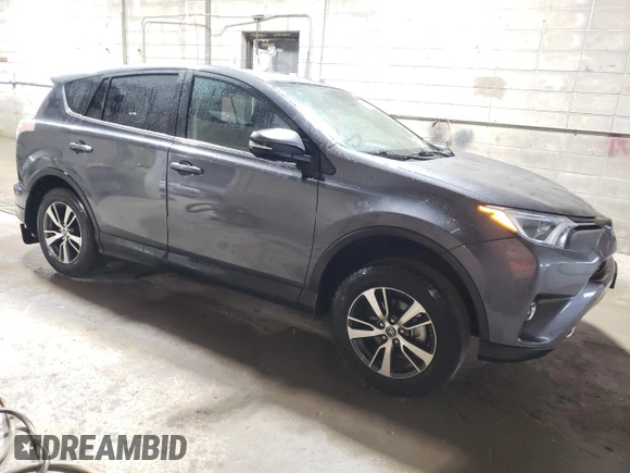 2018 Toyota RAV4 XLE z VIN 2T3WFREV9JW410228, wystawiony jako Copart lot #52987615 z przebiegiem 206 487 mil mil oraz Szkoda całkowita • Salvage title. Historia ofert i sprzedaży dostępna na DreamBid. Obrazek 4.